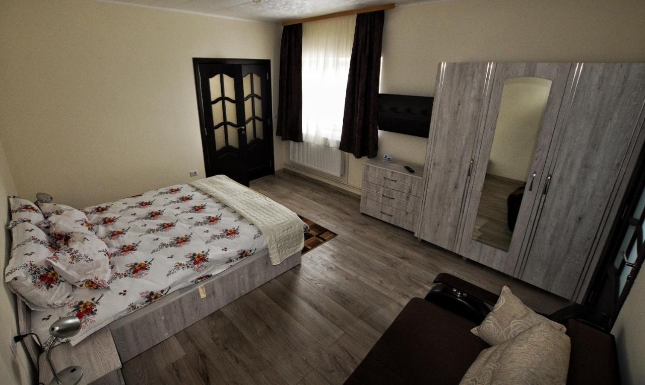 Apartment Flori's Brasov